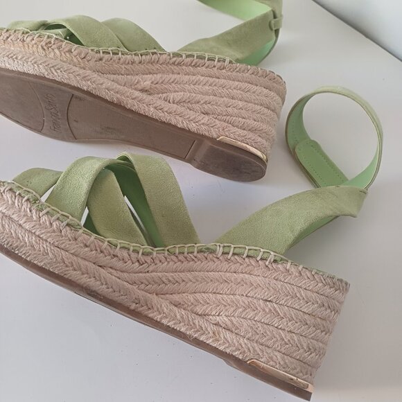 Franco Sarto Light Green Wedge Ankle Strap Sandals Size 8.5 - Picture 9 of 9
